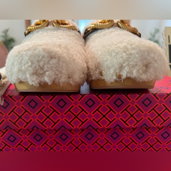 Tory Burch Jessa Shearling Clogs inn Box with Shopping Bag - NEW! - Picture 5 of 14